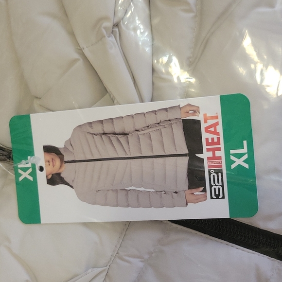 NWT 32 Degrees Heat Small, Medium, and XL Silver Puffer Jacket - Picture 7 of 8